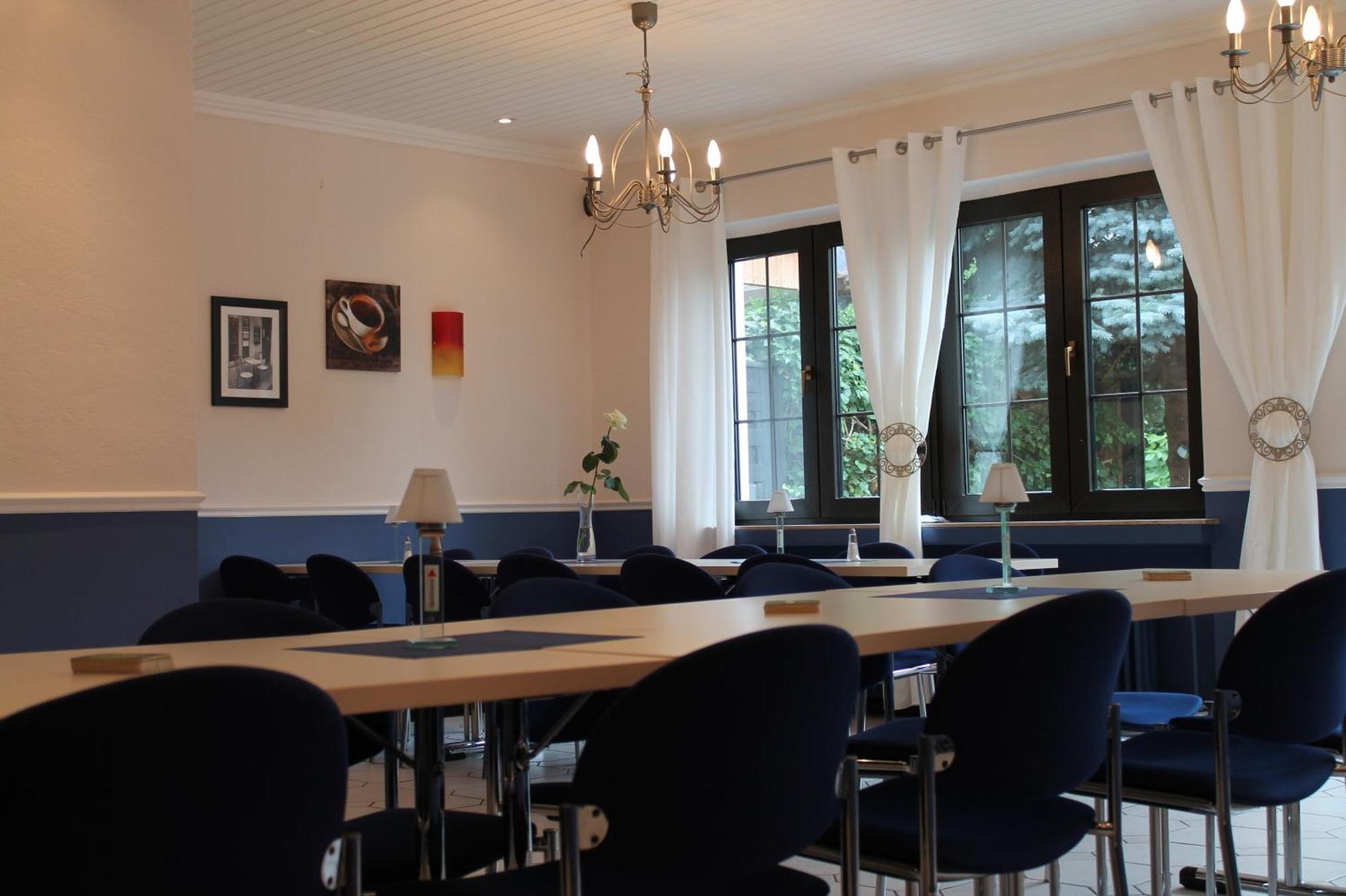 Smart Hostel By Landgasthof Velber 24H7D Seelze Exterior photo